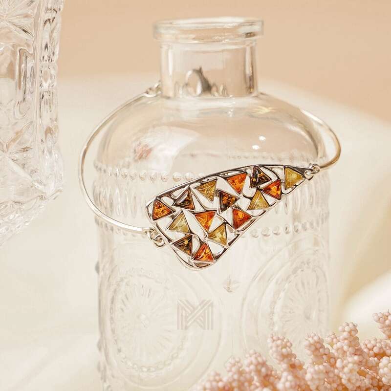 MILLENNE Multifaceted Baltic Amber Mulitple Studded Triangular Silver Bracelet with 925 Sterling Silver