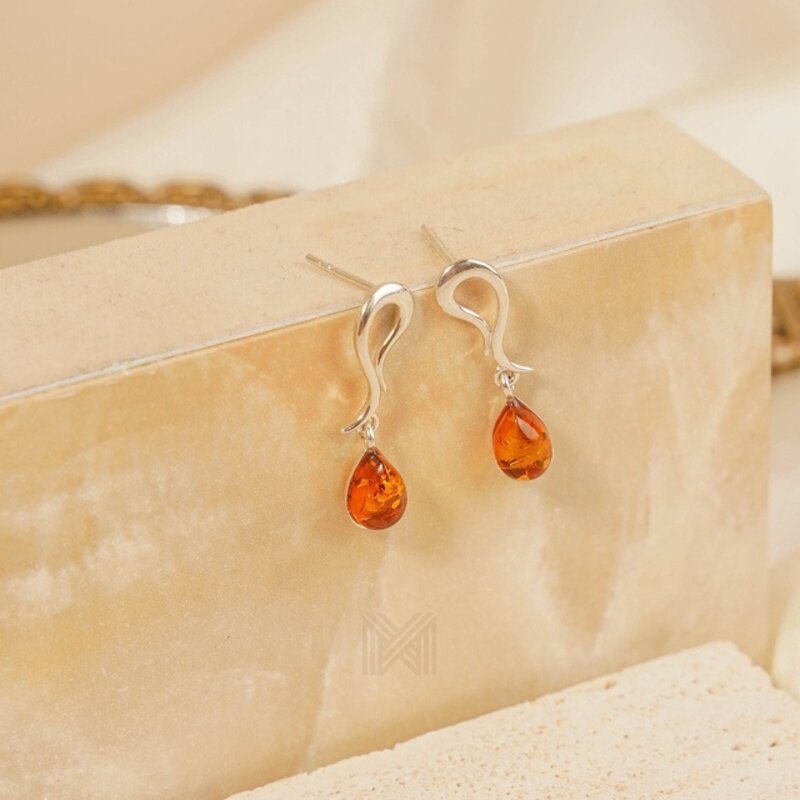 MILLENNE Multifaceted Baltic Amber Infinity Silver Earrings with 925 Sterling Silver