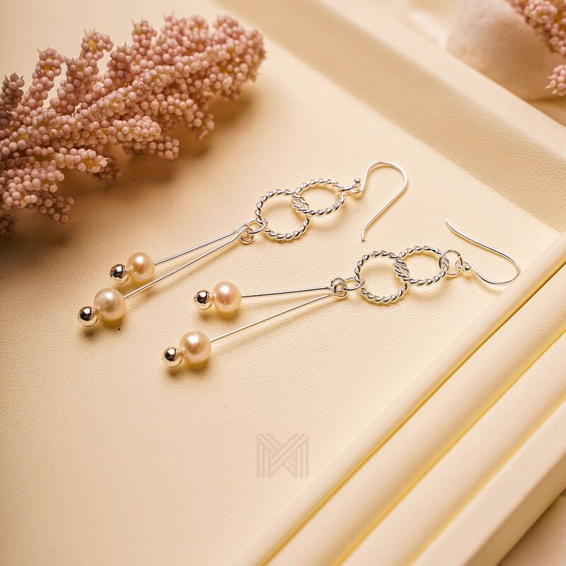 MILLENNE Millennia 2000 Freshwater Pearls Dual Circles and Beaded Silver Dangle Earrings with 925 Sterling Silver