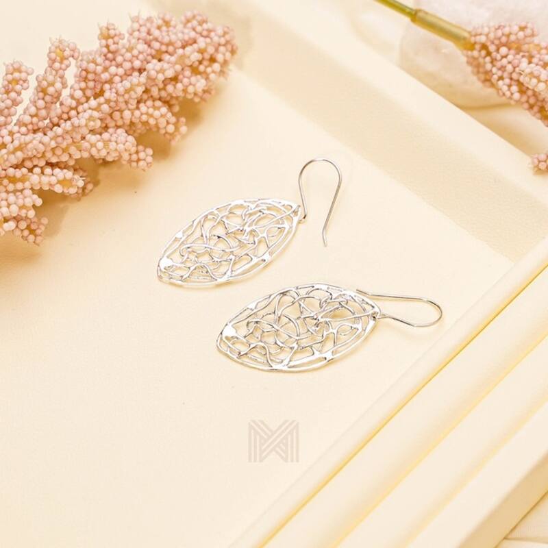 MILLENNE Millennia 2000 Wire Mesh Hook Silver Dangle Earrings with 925 Sterling Silver