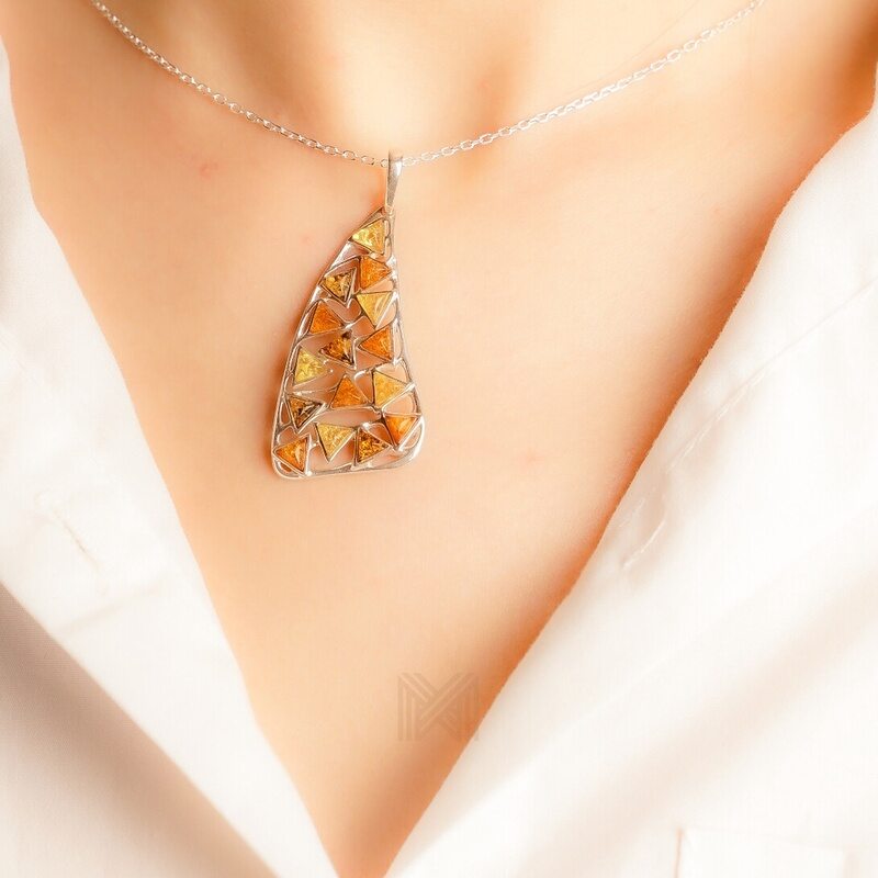 MILLENNE Multifaceted Baltic Amber Mulitple Studded Triangular Silver Pendant with 925 Sterling Silver