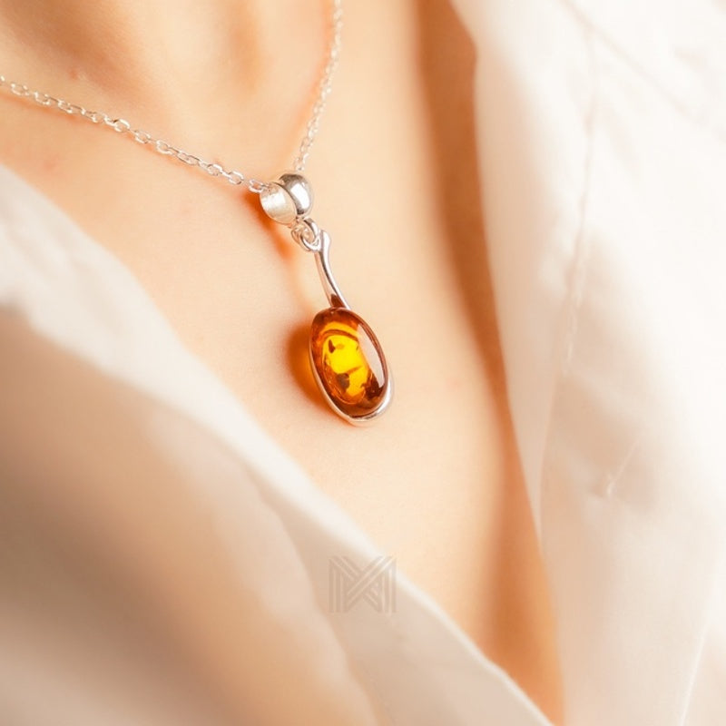 MILLENNE Multifaceted Baltic Amber Drops of Amber Silver Pendant with 925 Sterling Silver
