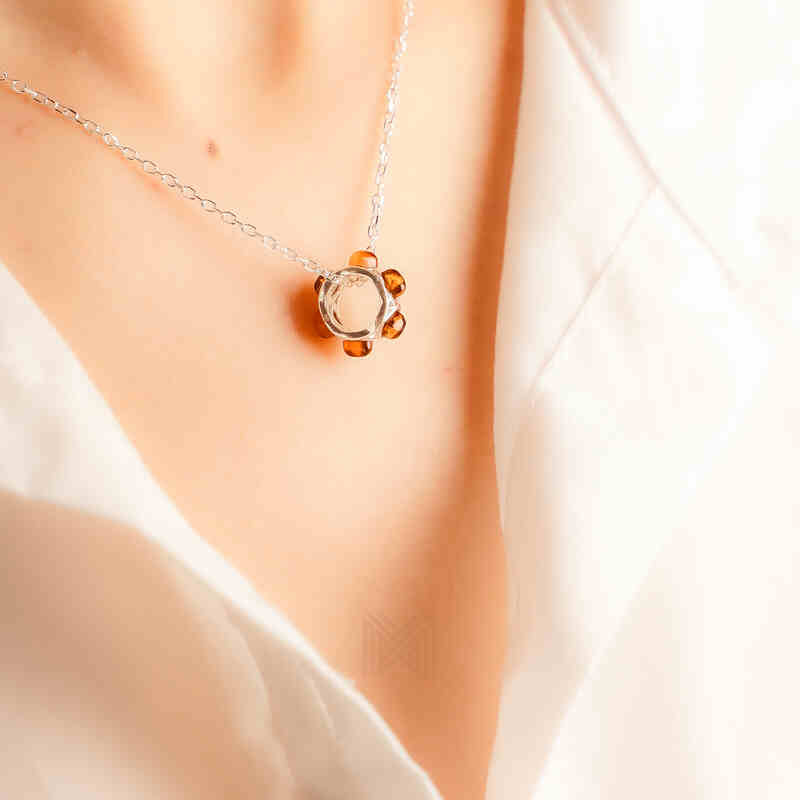 MILLENNE Multifaceted Baltic Amber Monotone Wheel Silver Pendant with 925 Sterling Silver