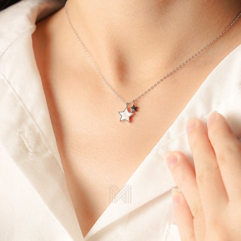 MILLENNE Millennia 2000 Fallen Stars Cubic Zirconia White Gold Necklace with 925 Sterling Silver