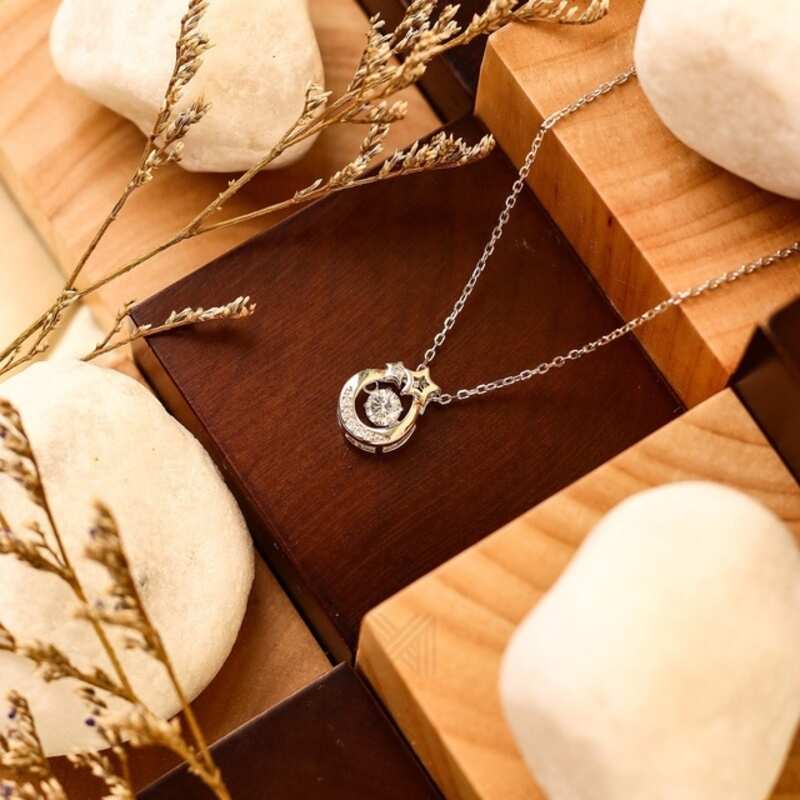 MILLENNE Made For The Night Wishing Star Studded Cubic Zirconia White Gold Necklace with 925 Sterling Silver