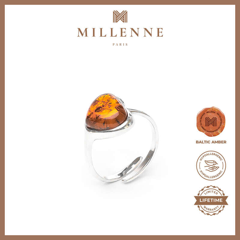 MILLENNE Multifaceted Baltic Amber Glowing Heart Silver Ring with 925 Sterling Silver