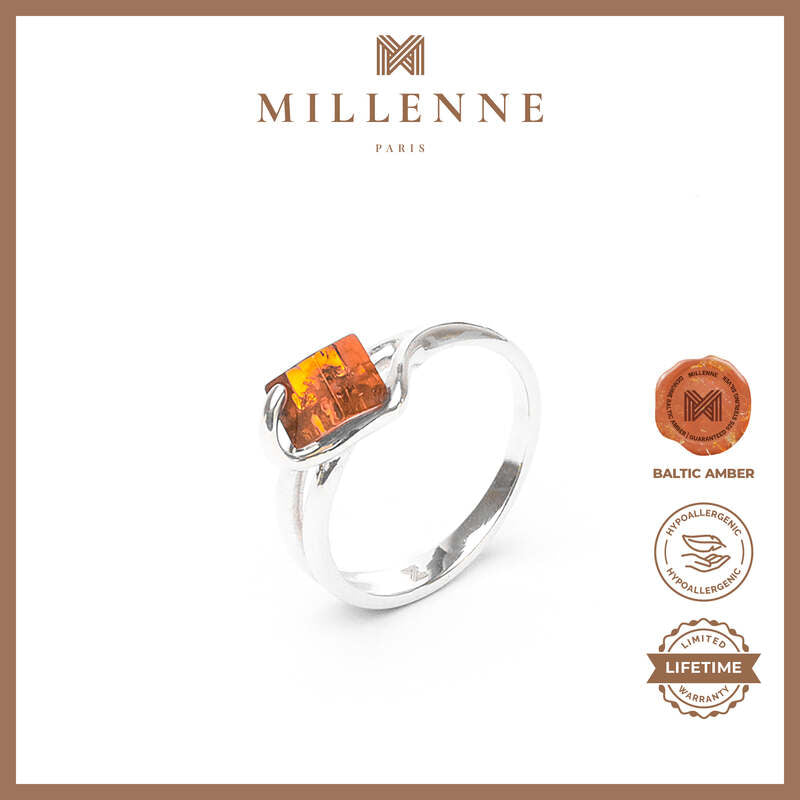 MILLENNE Multifaceted Baltic Amber Cube Silver Ring with 925 Sterling Silver