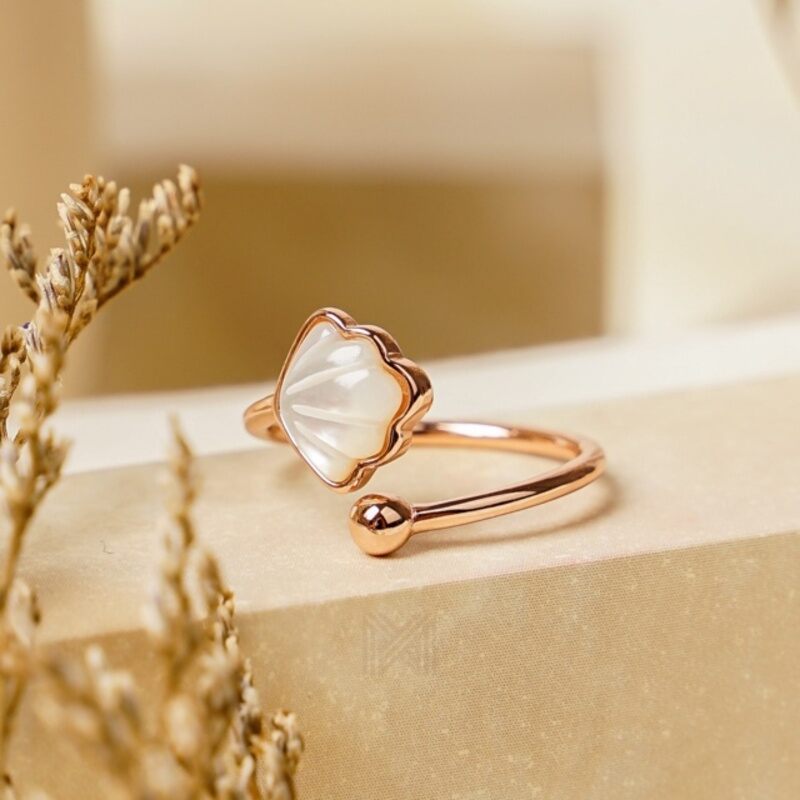 MILLENNE Millennia 2000 Oyster and Pearl Rose Gold Ring with 925 Sterling Silver