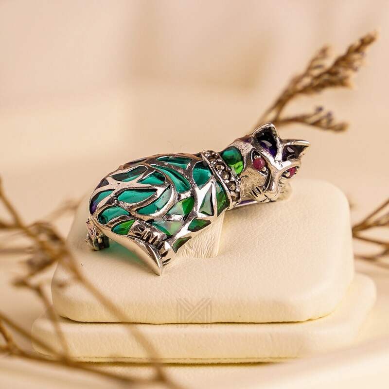 MILLENNE Multifaceted Abalone Shell Cat White Gold Brooch with 925 Sterling Silver