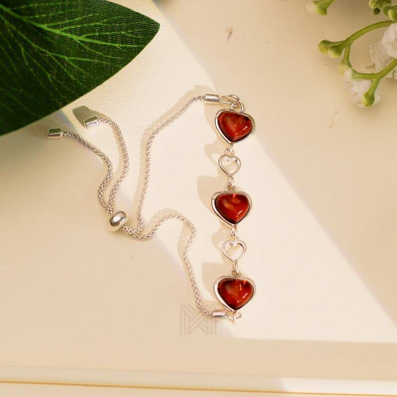 MILLENNE Multifaceted Baltic Amber Hearts Drawstring Silver Bracelet with 925 Sterling Silver