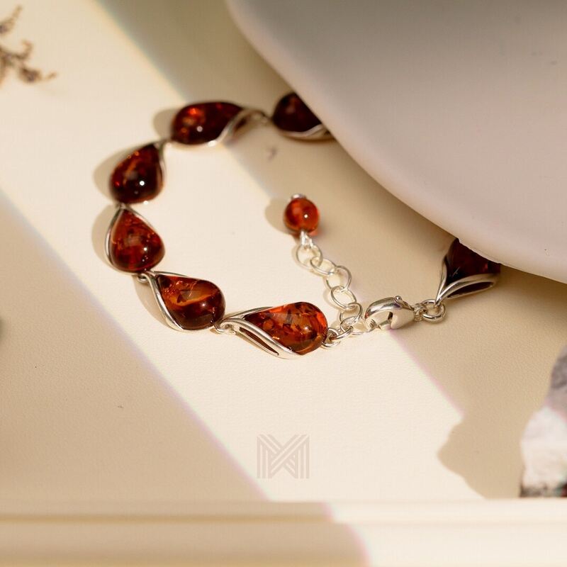 MILLENNE Multifaceted Baltic Amber Droplet Silver Bracelet with 925 Sterling Silver