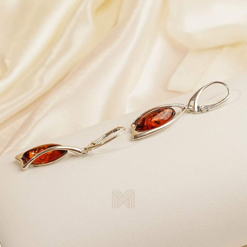 MILLENNE Multifaceted Baltic Amber Sailling Silver Earrings with 925 Sterling Silver