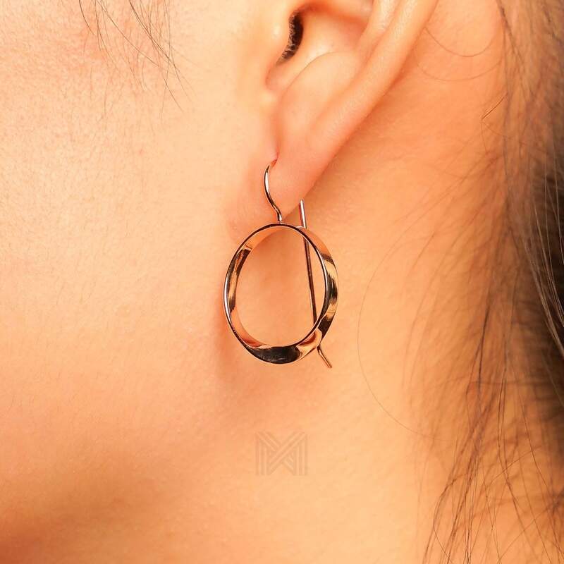 MILLENNE Minimal Circle Arched Rose Gold Hook Earrings with 925 Sterling Silver