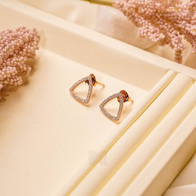 MILLENNE Minimal Sparkling Triangle Cubic Zirconia Rose Gold Stud Earrings with 925 Sterling Silver