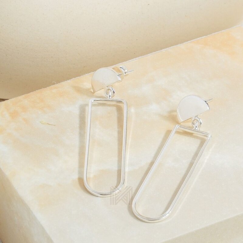 MILLENNE Minimal Wire Elongated Arch Silver Drop Earrings with 925 Sterling Silver