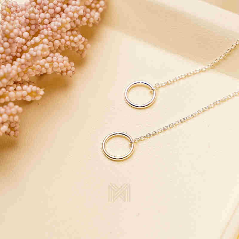 MILLENNE Minimal Circle Silver Threader Earrings with 925 Sterling Silver