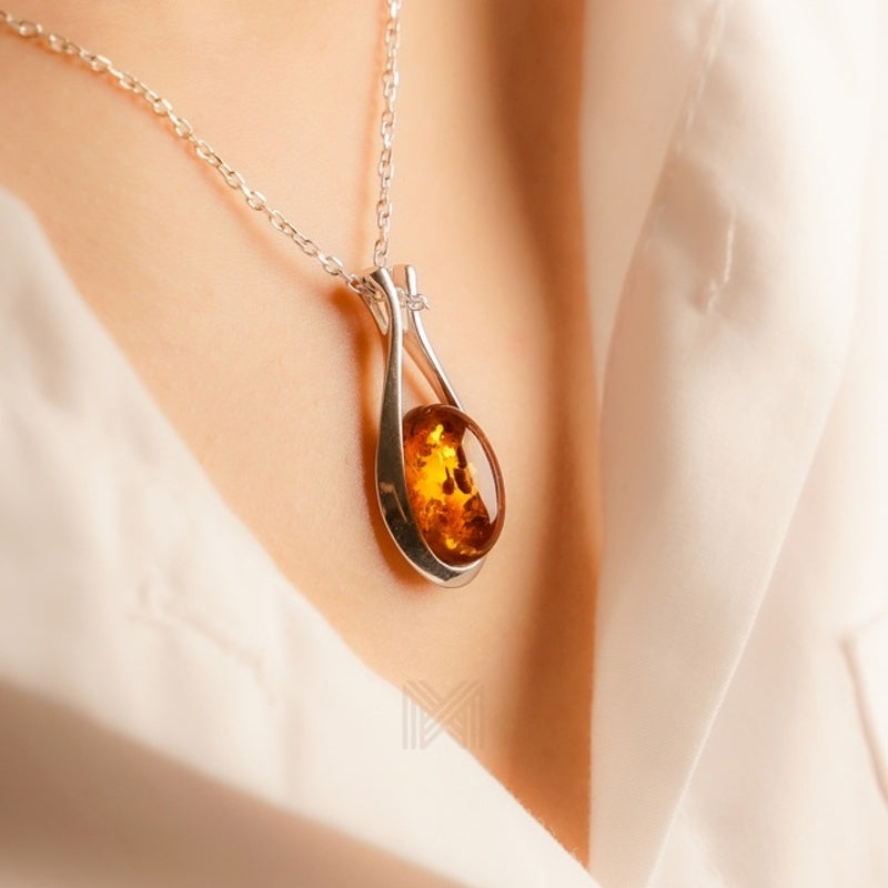 MILLENNE Multifaceted Baltic Amber Dew Drop Silver Pendant with 925 Sterling Silver