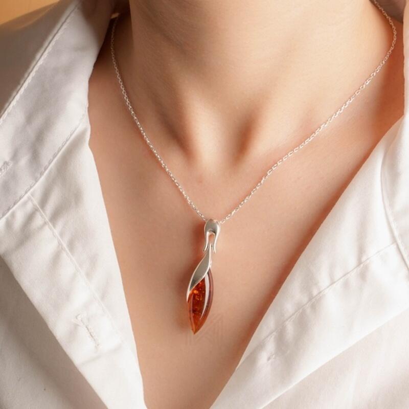 MILLENNE Multifaceted Baltic Amber Mystique Drop Silver Pendant with 925 Sterling Silver