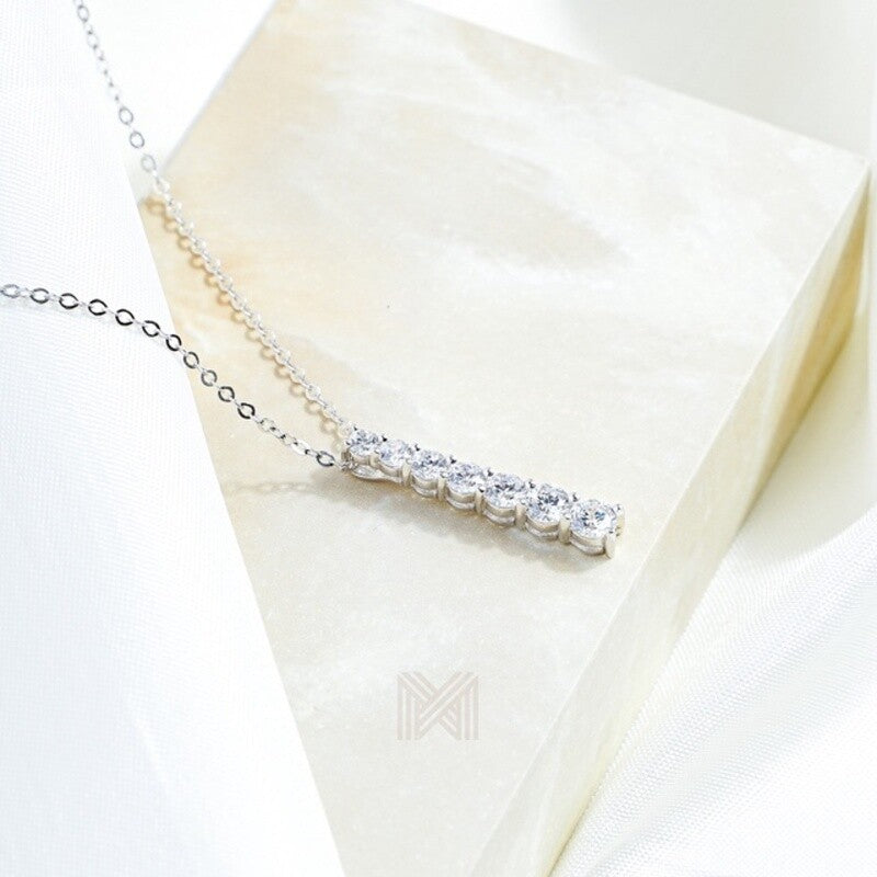 MILLENNE Made For The Night Graduated Diamond Bar Cubic Zirconia White Gold Necklace with 925 Sterling Silver