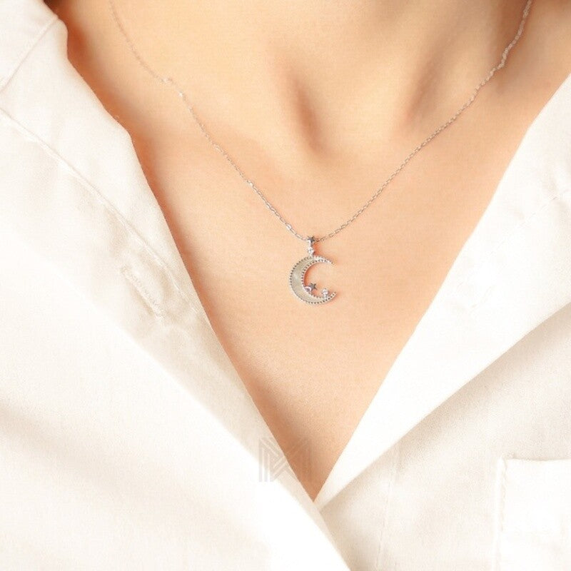 MILLENNE Match The Stars Mother of Pearls Moon and Stars White Gold Necklace with 925 Sterling Silver