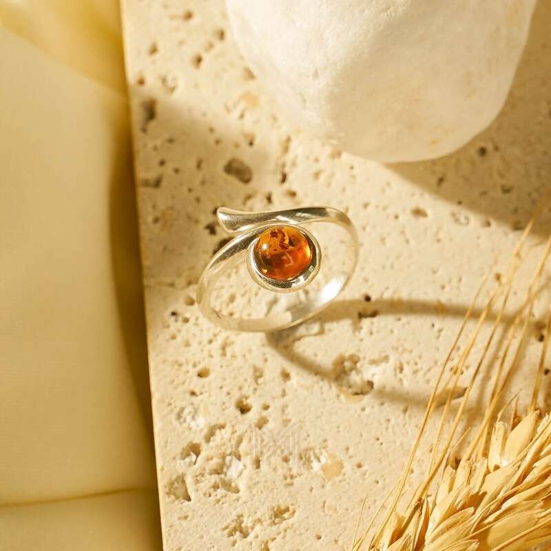 MILLENNE Multifaceted Baltic Amber Bezel Set Wrap Silver Ring with 925 Sterling Silver