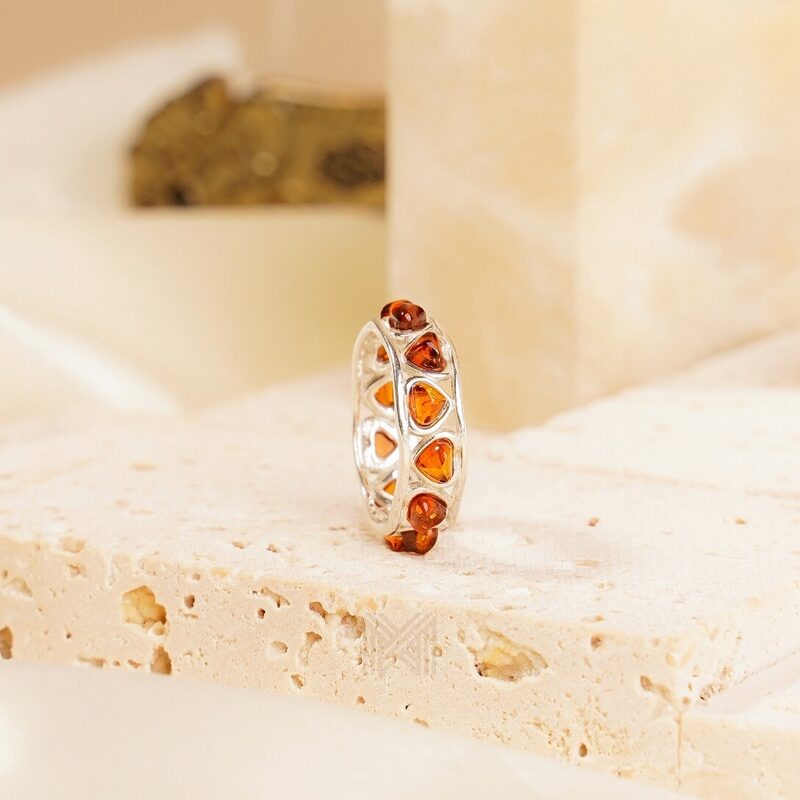 MILLENNE Multifaceted Baltic Amber Monotone Eternity Silver Ring with 925 Sterling Silver