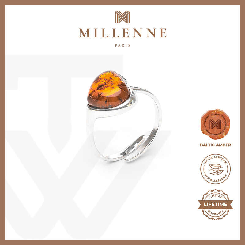 MILLENNE Multifaceted Baltic Amber Glowing Heart Silver Ring with 925 Sterling Silver