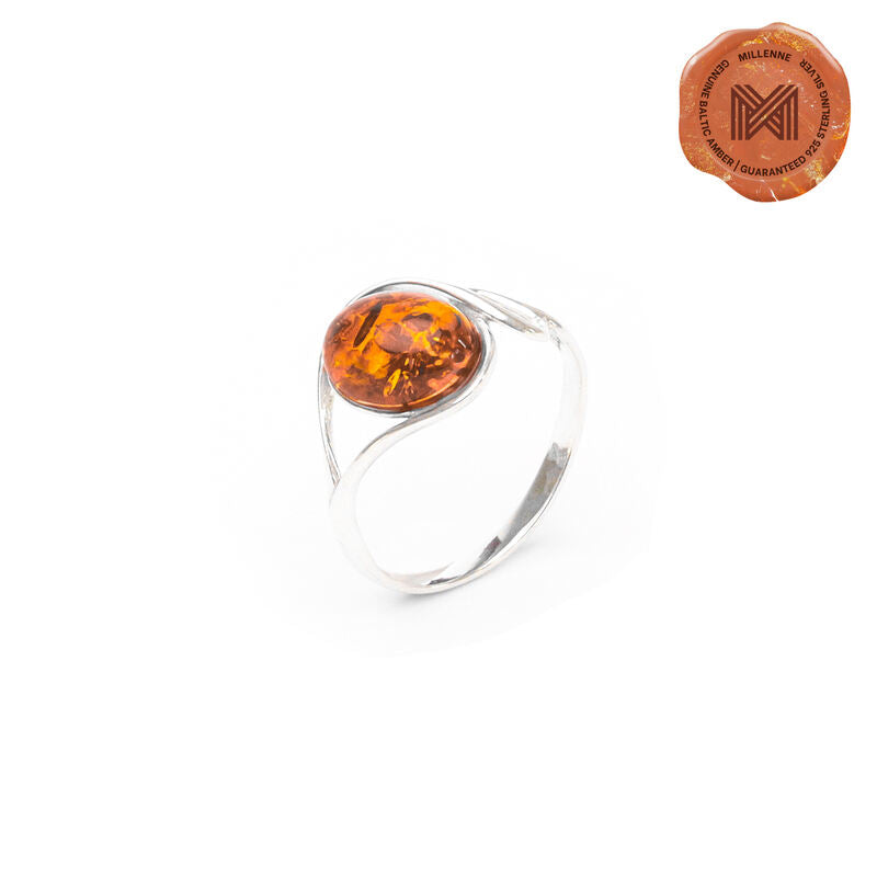 MILLENNE Multifaceted Baltic Amber Oval Detailed Silver Ring with 925 Sterling Silver