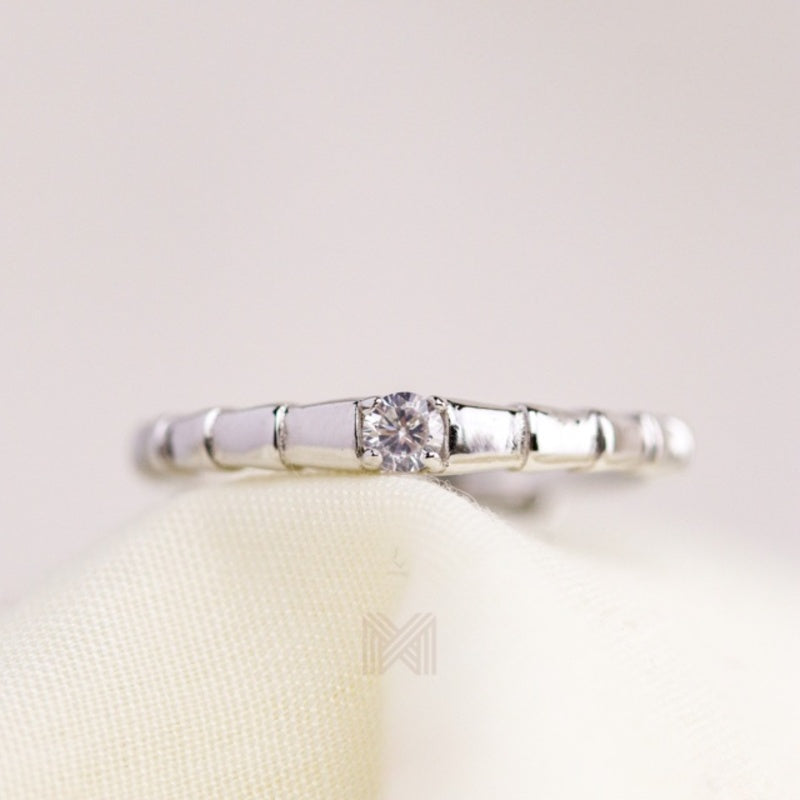 MILLENNE Minimal Petite Cubic Zirconia White Gold Stackable Ring with 925 Sterling Silver