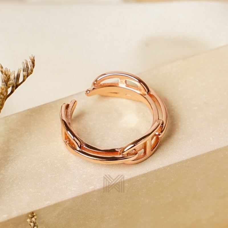 MILLENNE Millennia 2000 Buckles Rose Gold Ring with 925 Sterling Silver