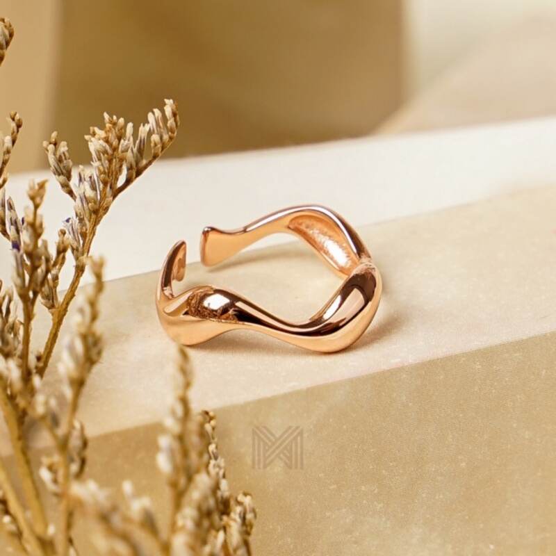 MILLENNE Millennia 2000 Rythymic Stackable Rose Gold Ring with 925 Sterling Silver